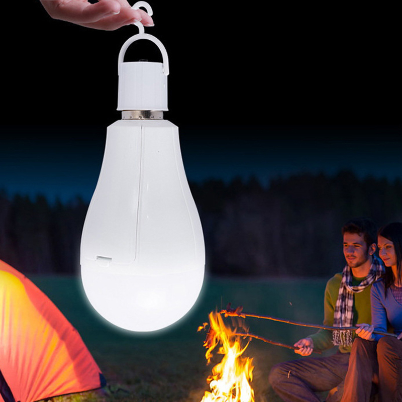 Lampadina LED di Emergenza Ric - Solar Emergency Charger recensione e prezzo
